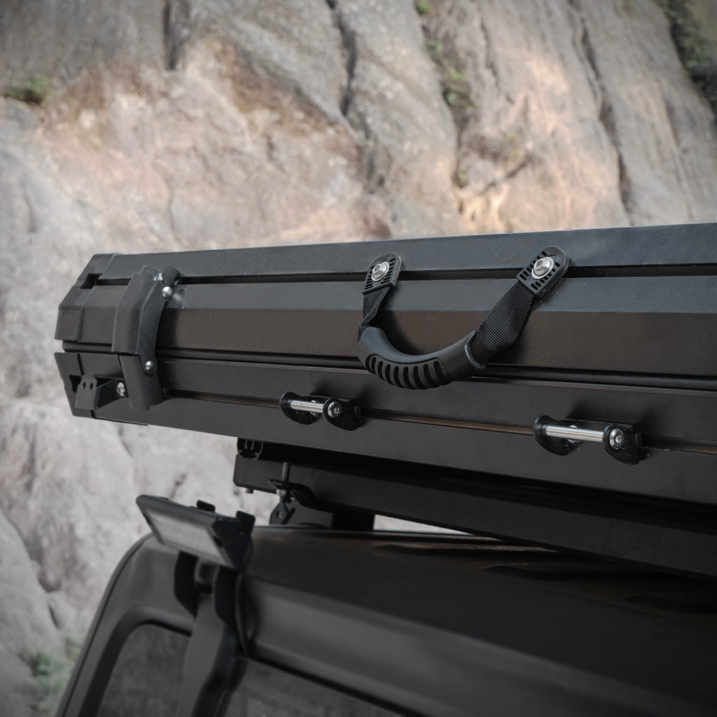 Roof Top Tent Hardshell Rooftop Tent For Van SUV Truck Car Overland Tent Camping For 2-3 Person With Ladder